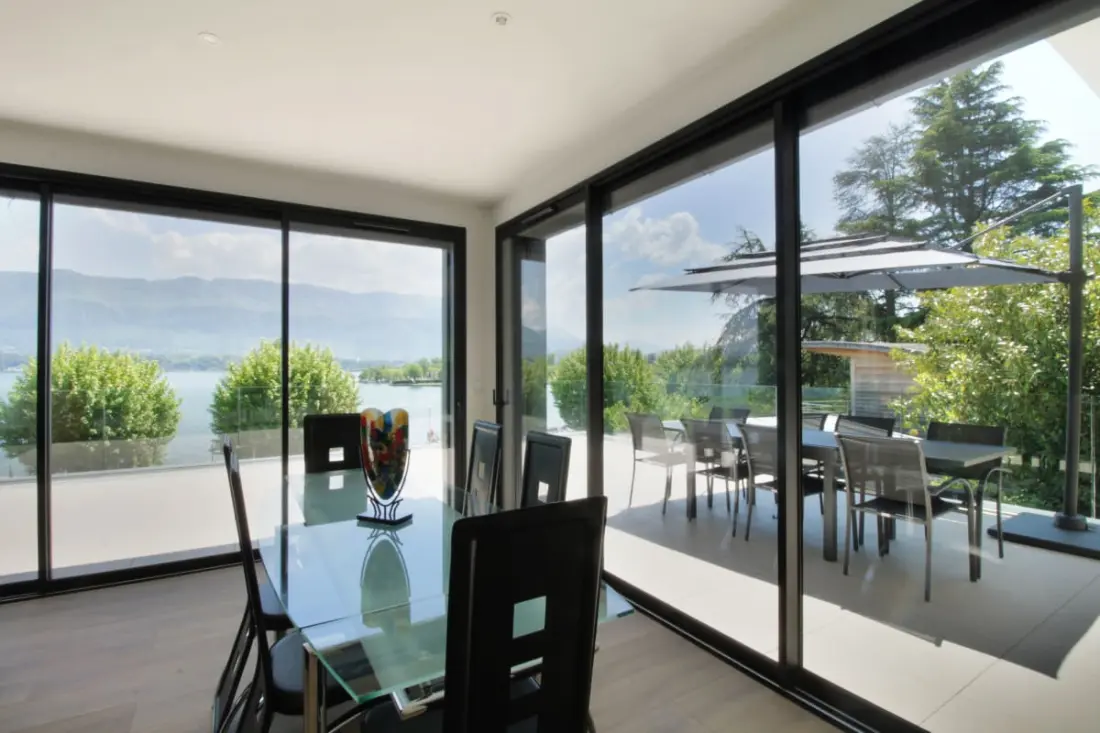 Villa Piscine Chauffée, View and Access Lake, légkondicionálás
