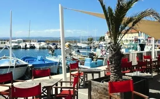 Location de Vacances Le Brusc 7