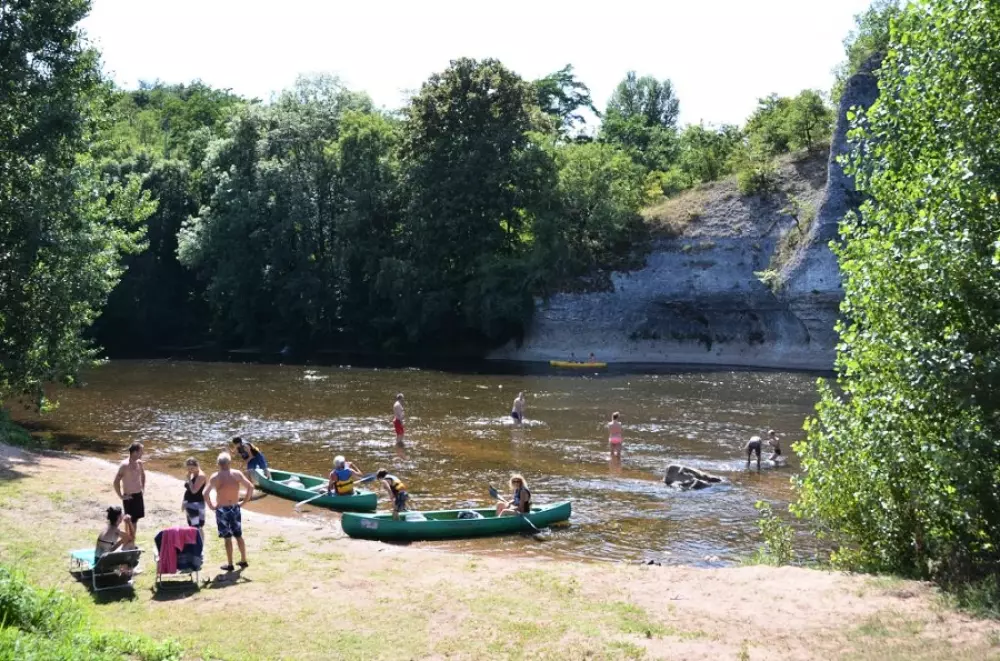 Camping Paradis Le Rocher de la Granelle 3 Sterne★★★