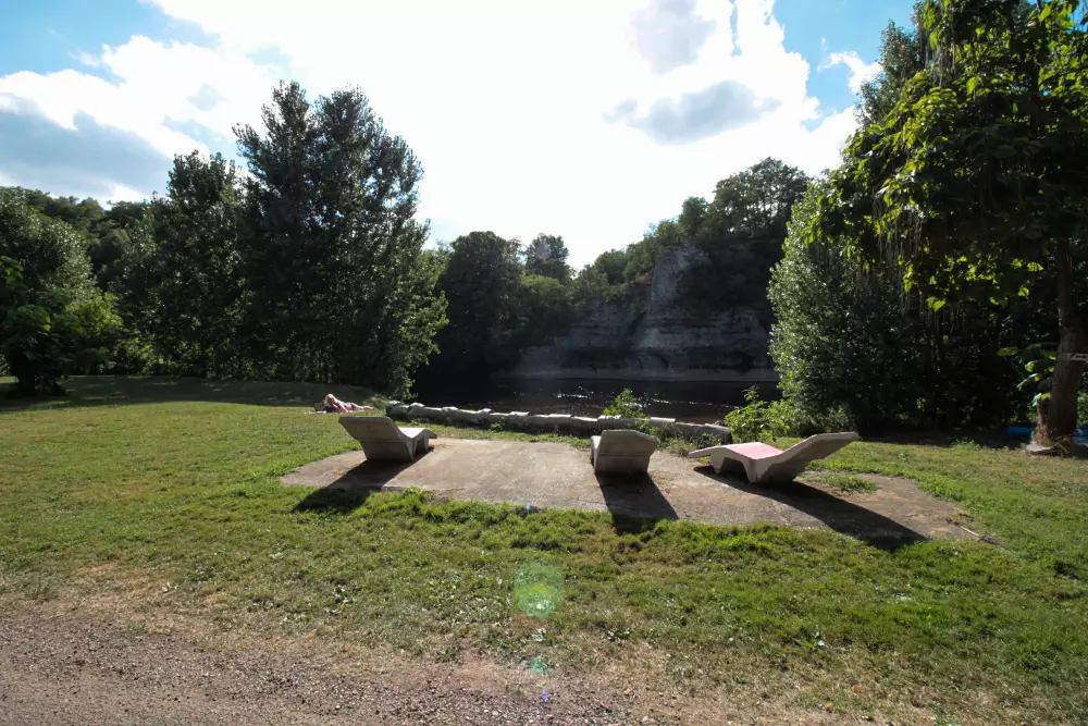 Camping Paradis Le Rocher de la Granelle 3 Sterne★★★