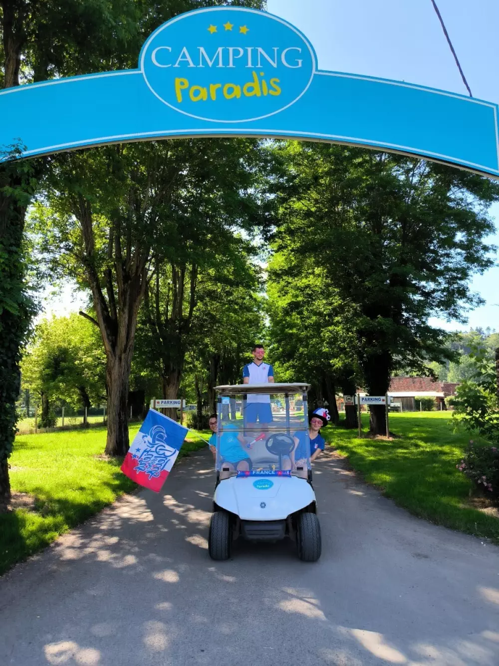 Camping Paradis Le Rocher de la Granelle 3 Sterne★★★