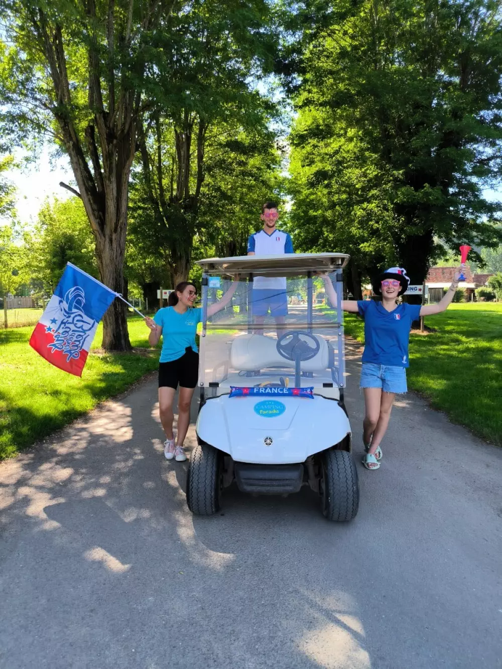 Camping Paradis Le Rocher de la Granelle 3 Sterne★★★