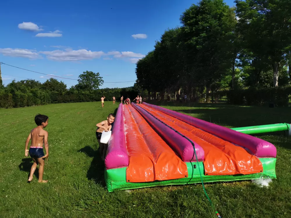 Camping Paradis Le Rocher de la Granelle 3 Sterne★★★