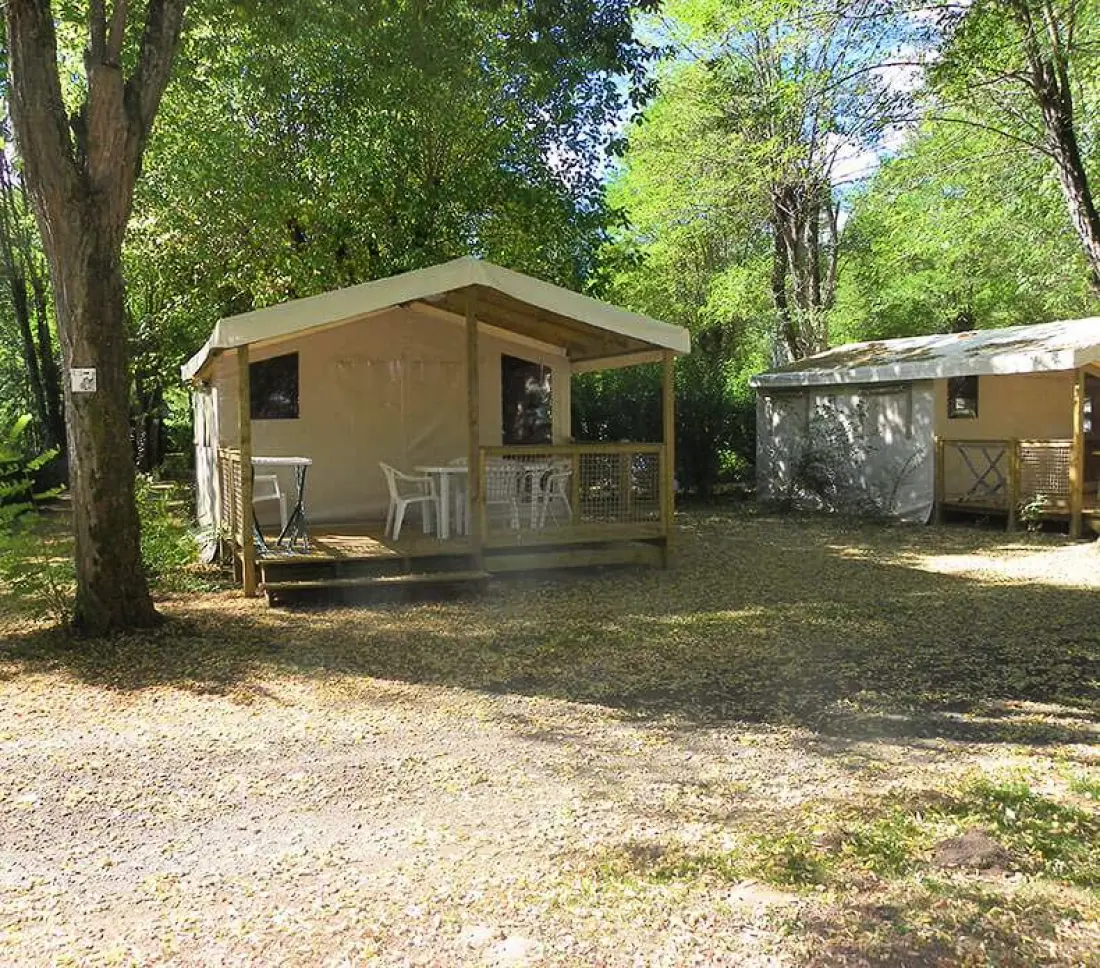 Camping Paradis Le Rocher de la Granelle 3 Csillagok★★★