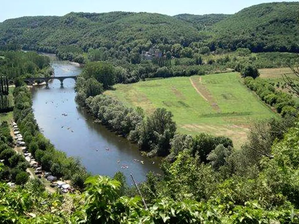 Camping Pont de Vicq in de Périgord3 Sterren★★★