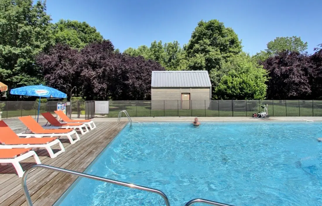 CAMPING DU PONT DE VICQ  3 étoiles★★★
