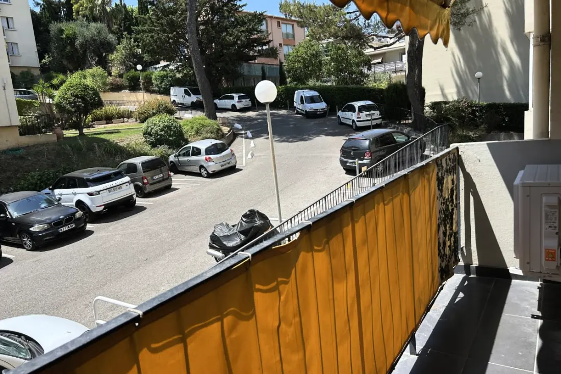 Appartement Lumineux Avec Balcon Et Parking
