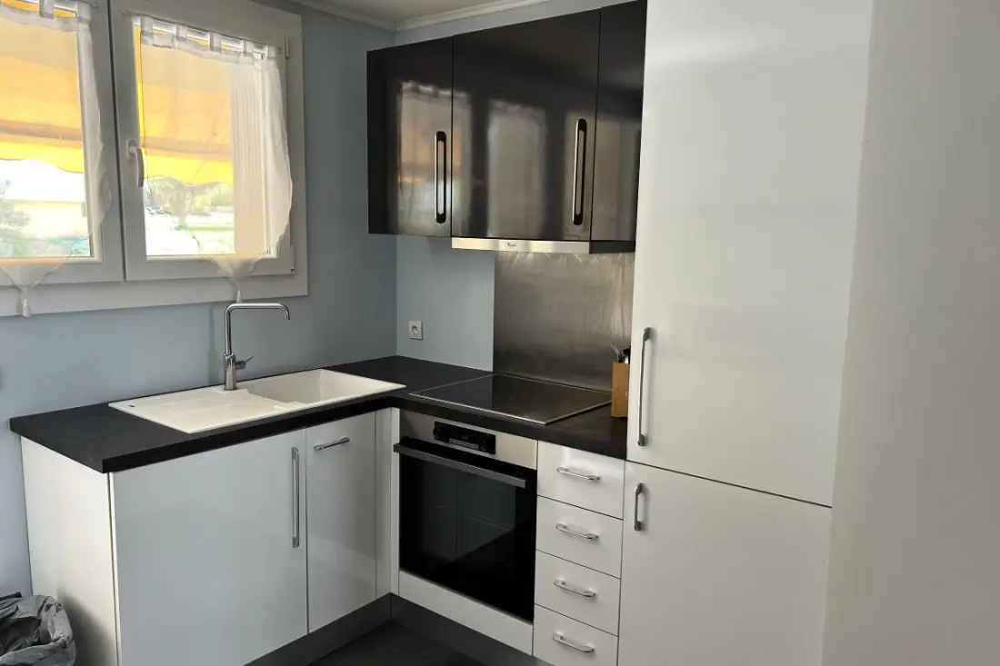 Appartement Lumineux Avec Balcon Et Parking