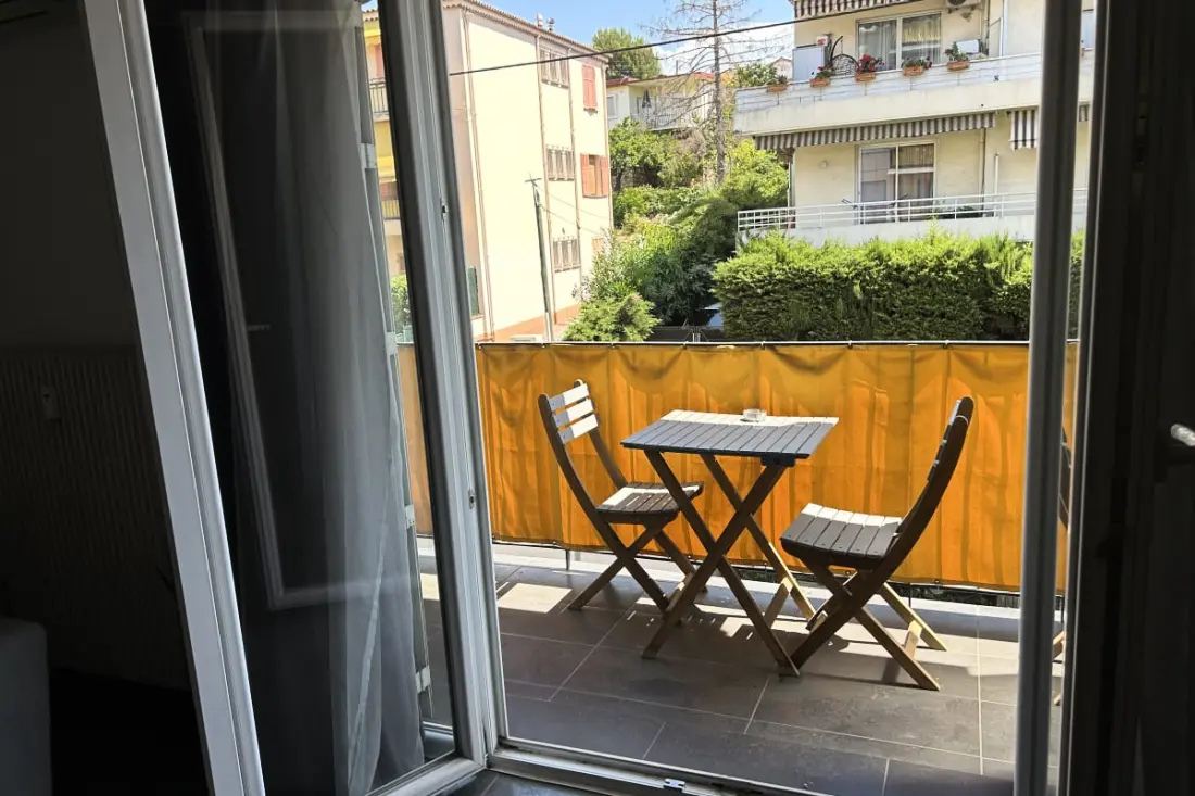 Appartement Lumineux Avec Balcon Et Parking