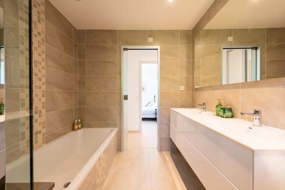 Residence Villa 210m2 úszómedencével - Mougins