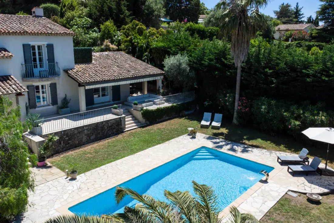 Residence Villa 210m2 úszómedencével - Mougins
