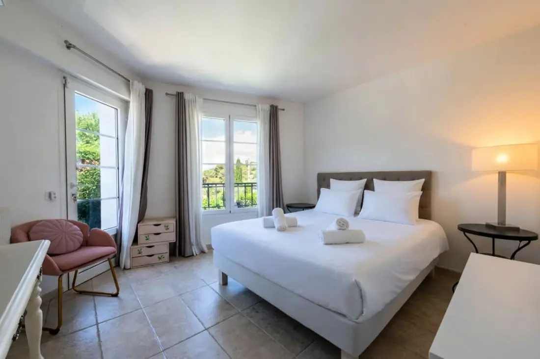 Residence Villa 210m2 úszómedencével - Mougins