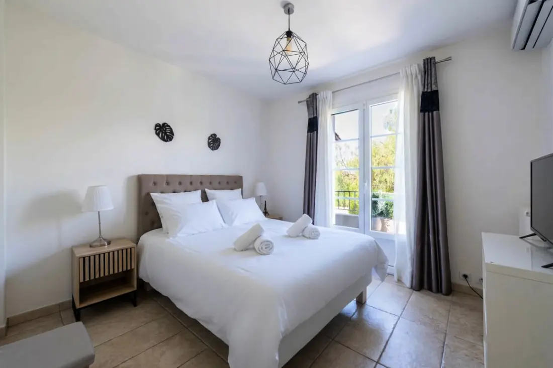 Residence Villa 210m2 úszómedencével - Mougins
