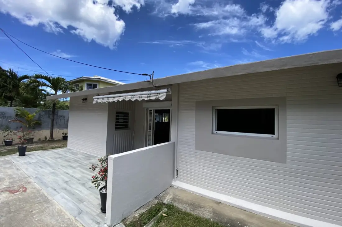 972m: Gyönyörű Villa kerttel