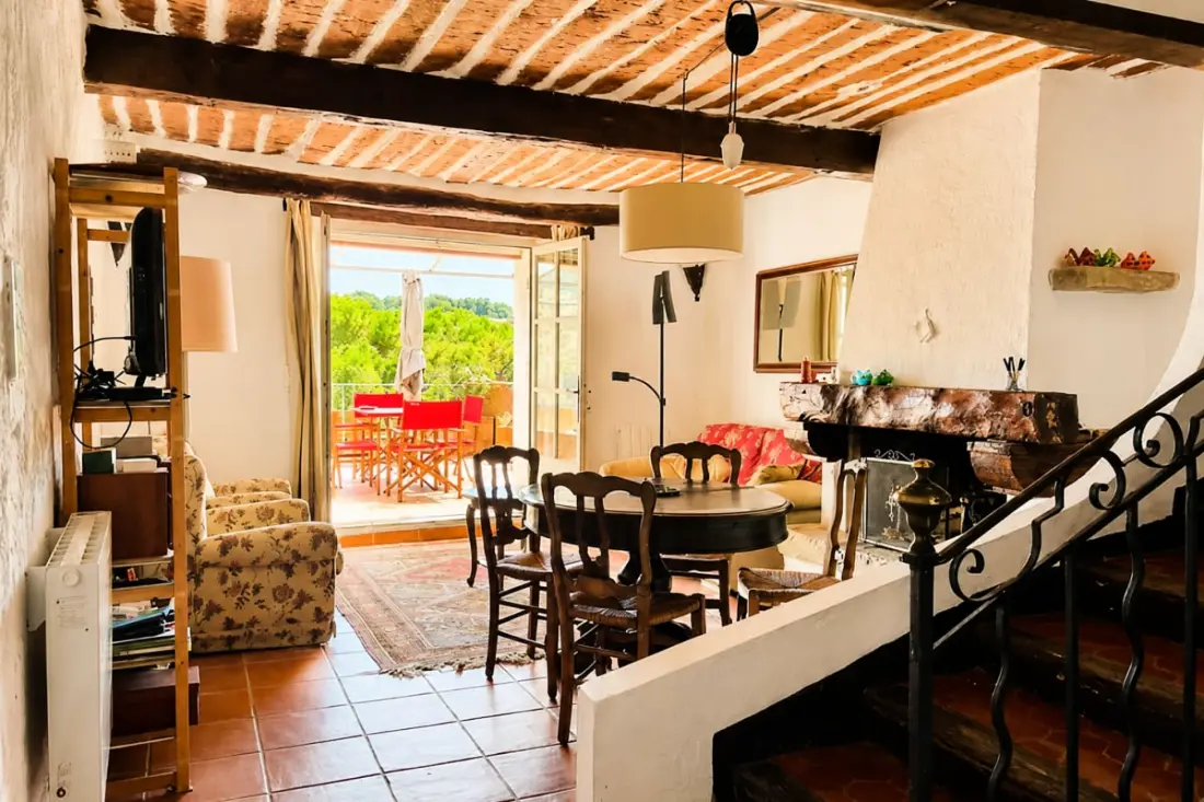 House From 130 M2 Terrace Au Castellet