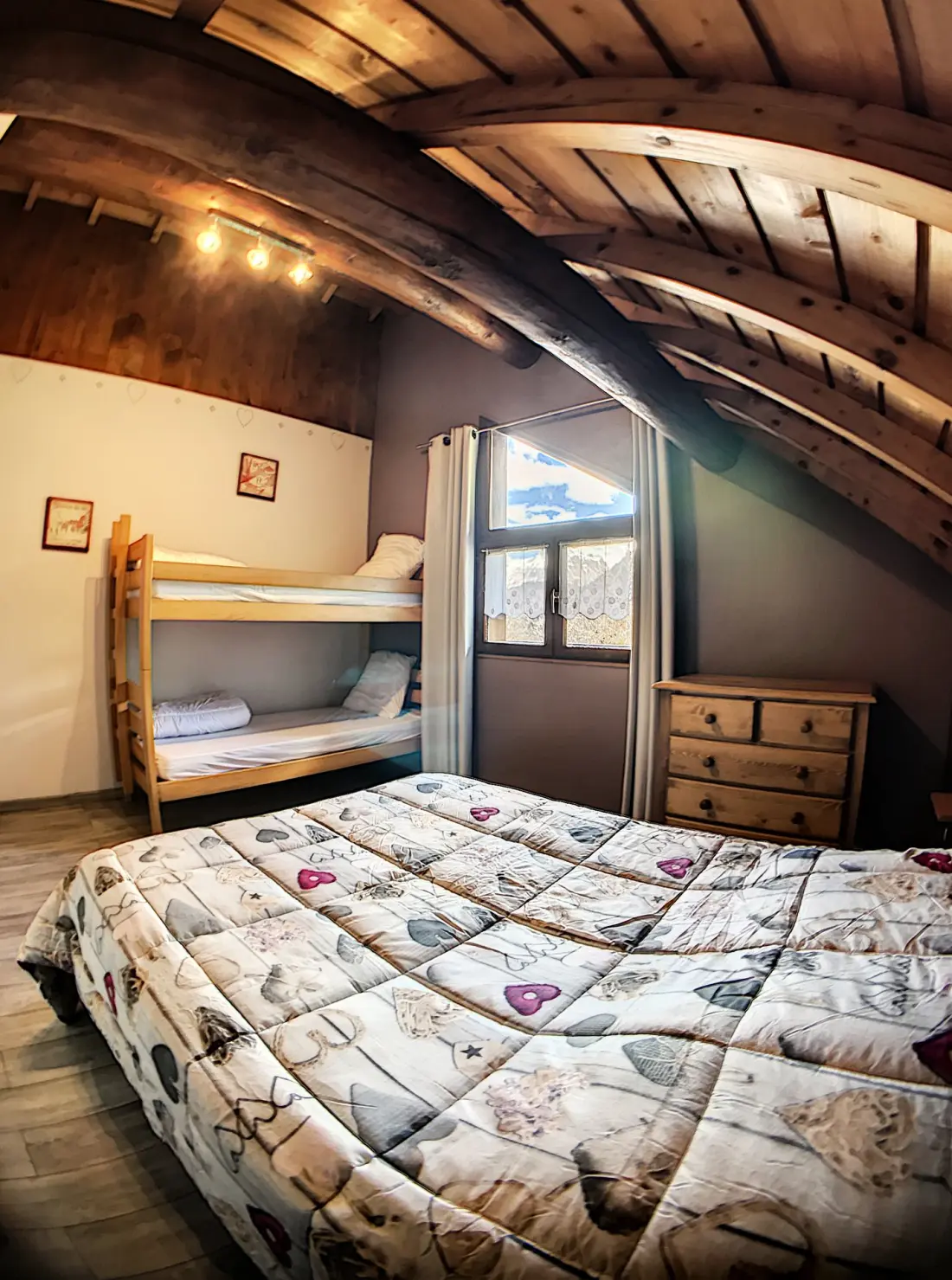 Chalet Genepy