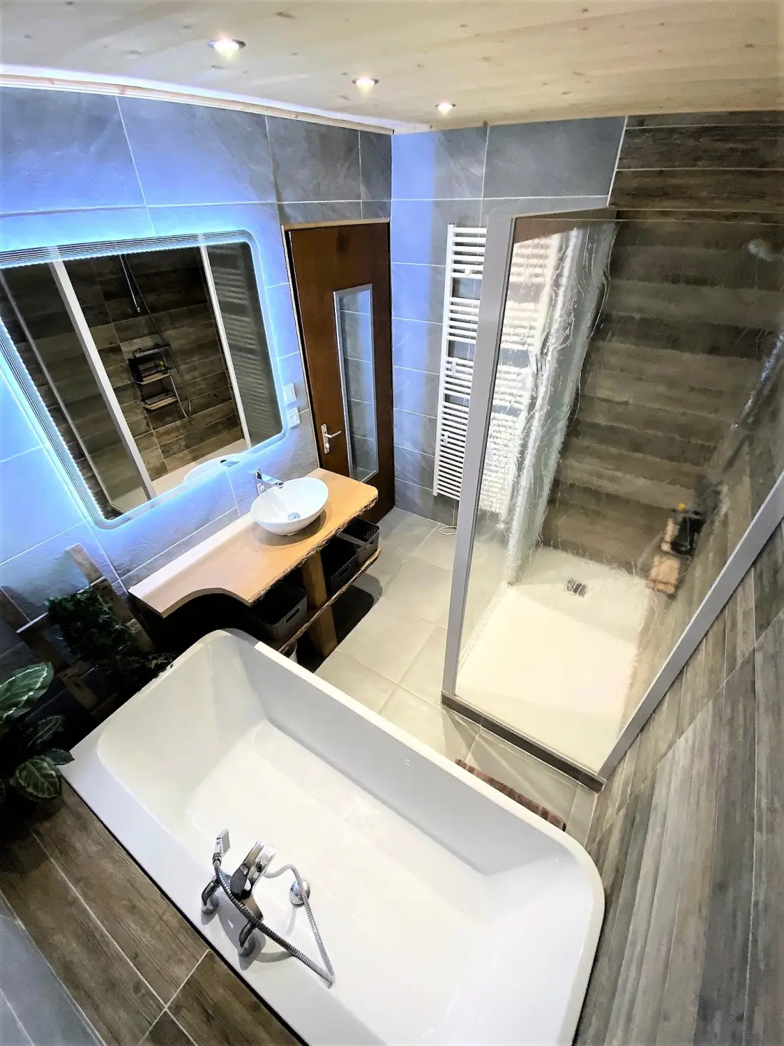 Chalet Genepy