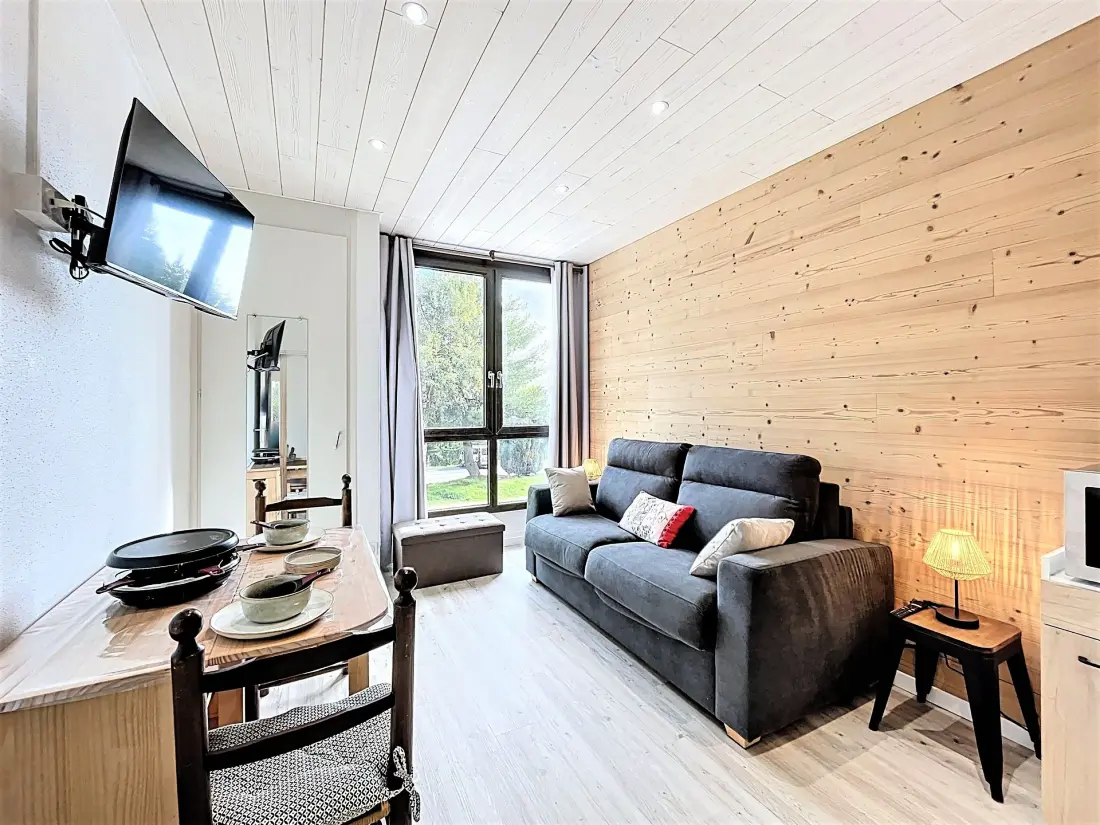 Altair Residence