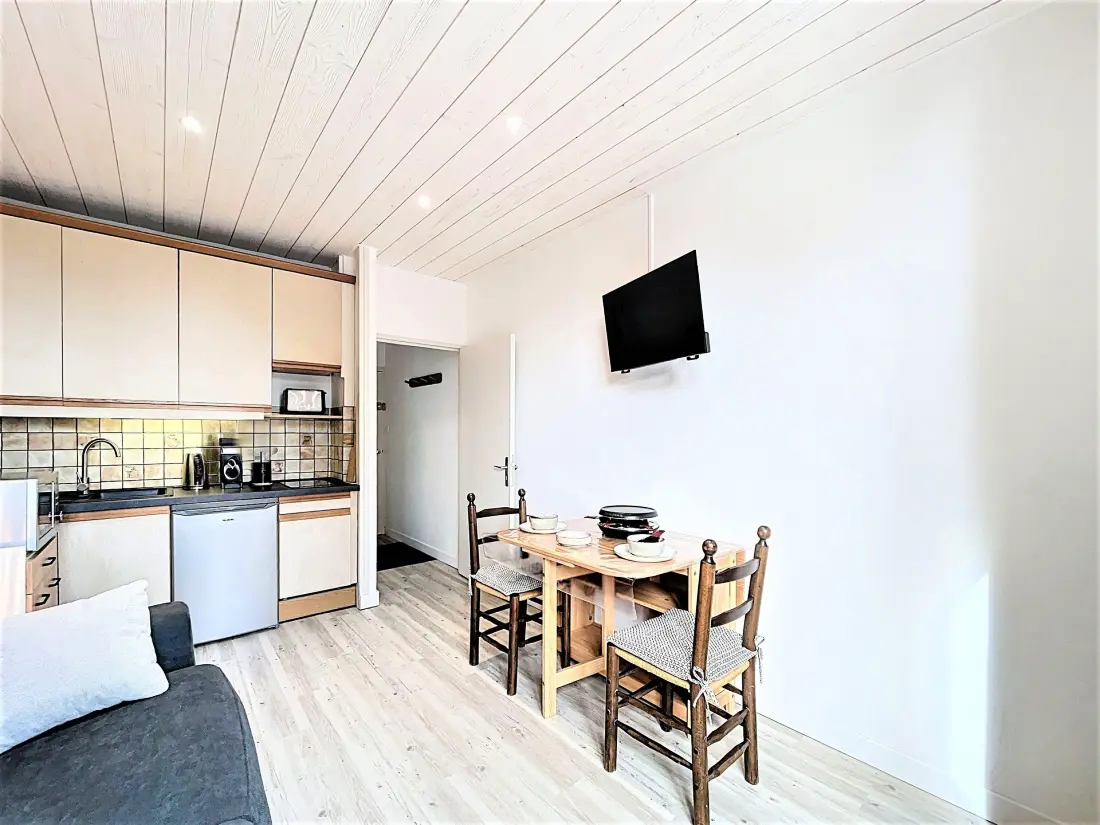 Altair Residence
