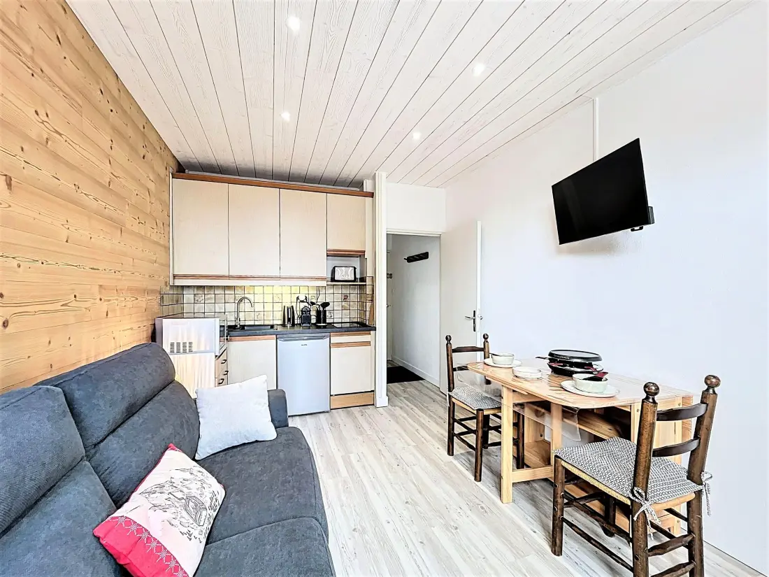 Altair Residence