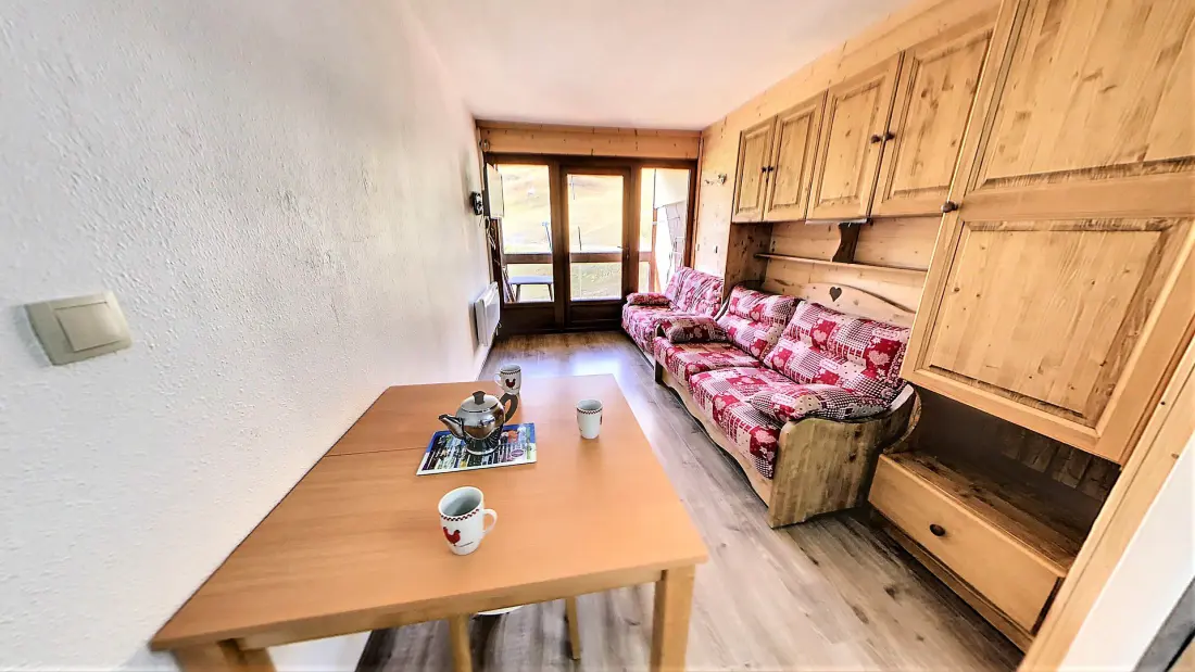 Cosmos Residence