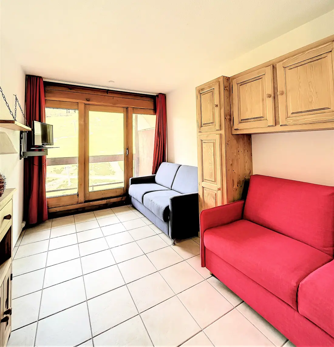 Cosmos Residence