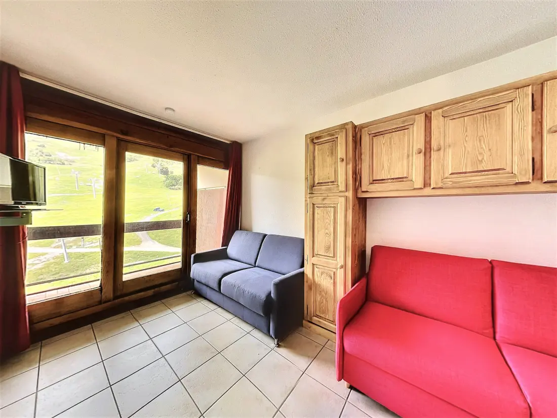 Cosmos Residence