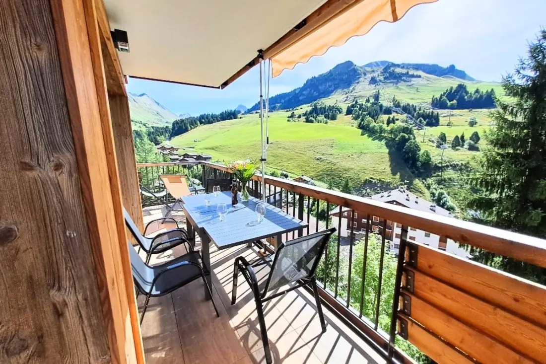 Tágas apartman 8 Pers View hegy