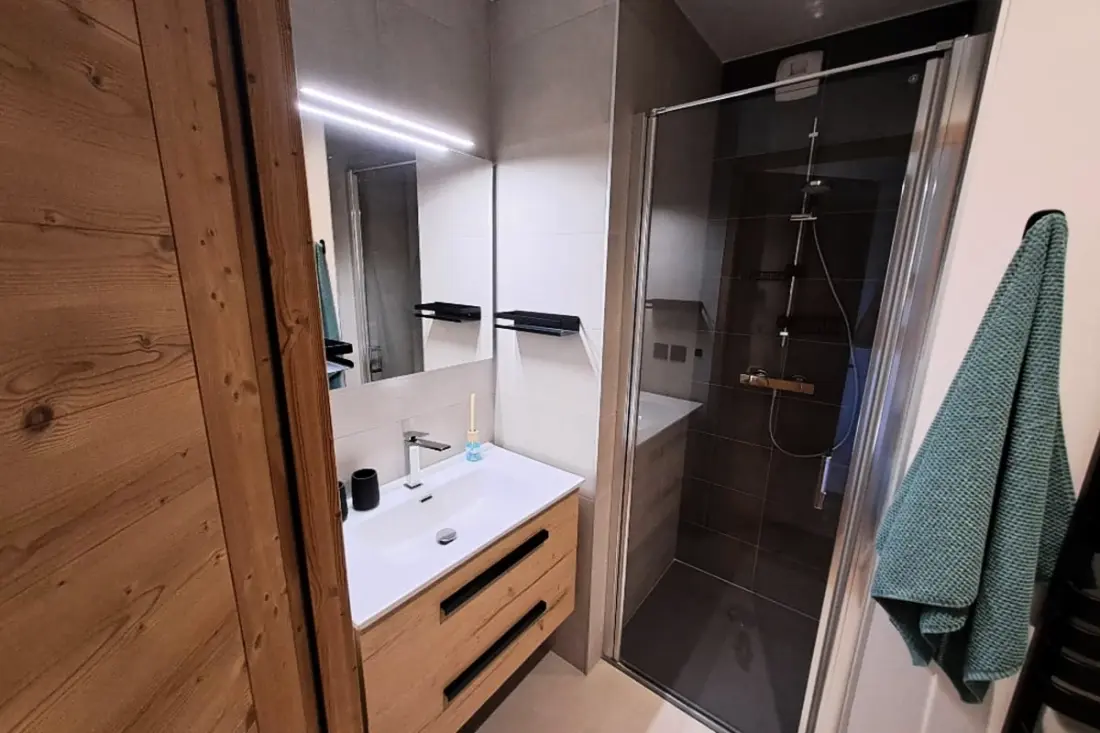 Tágas apartman 8 Pers View hegy
