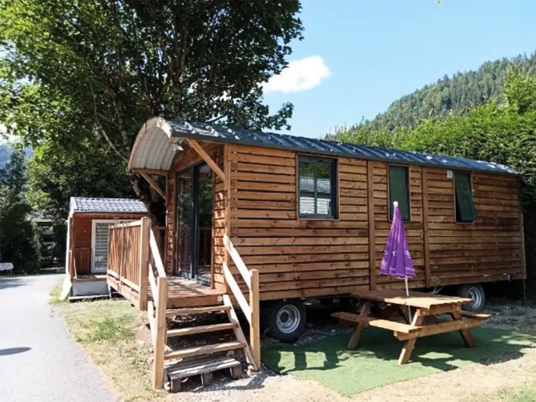 Camping Le Clos du Pin 2 Sterne★★