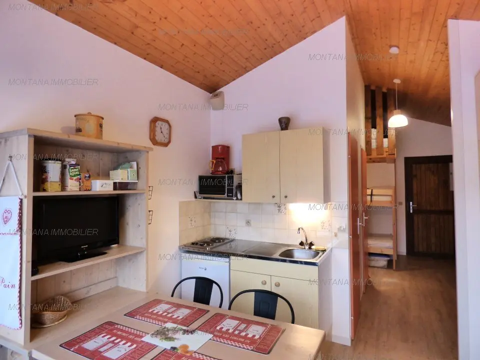Chalet De Lessy C