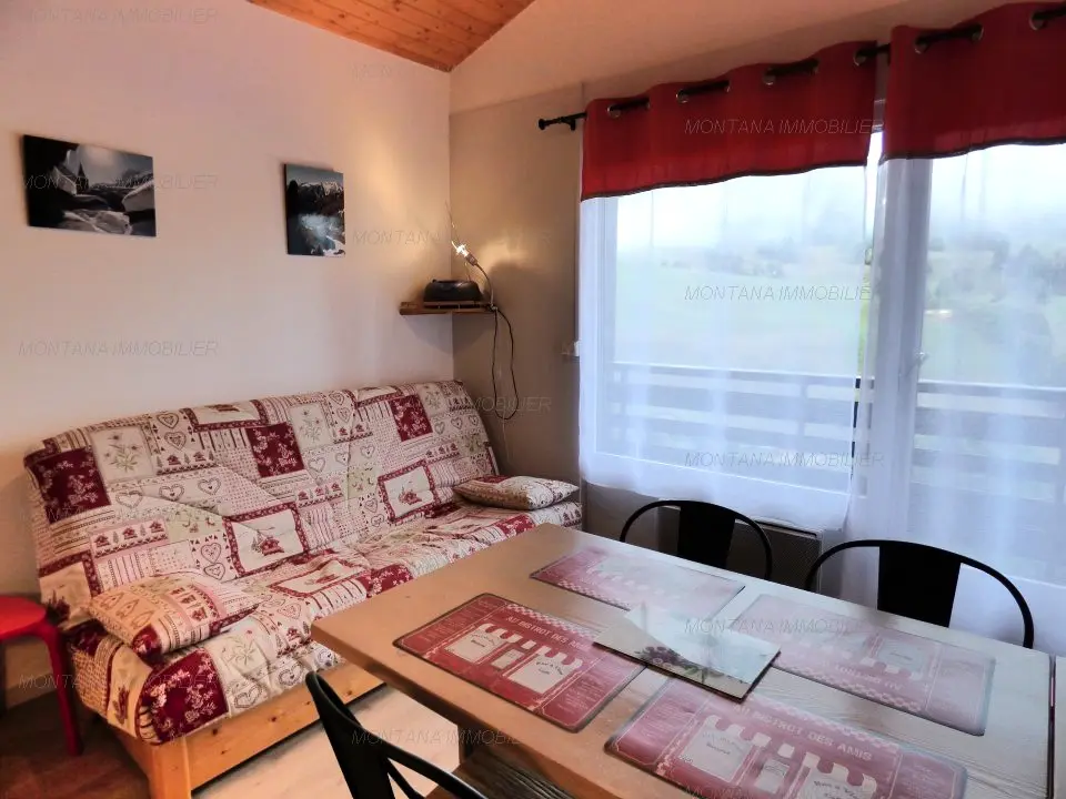 Chalet De Lessy C