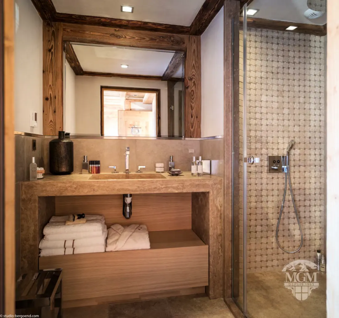 MGM Hotels & Residences Chalet la Ferme de Juliette 5 Csillagok★★★★★