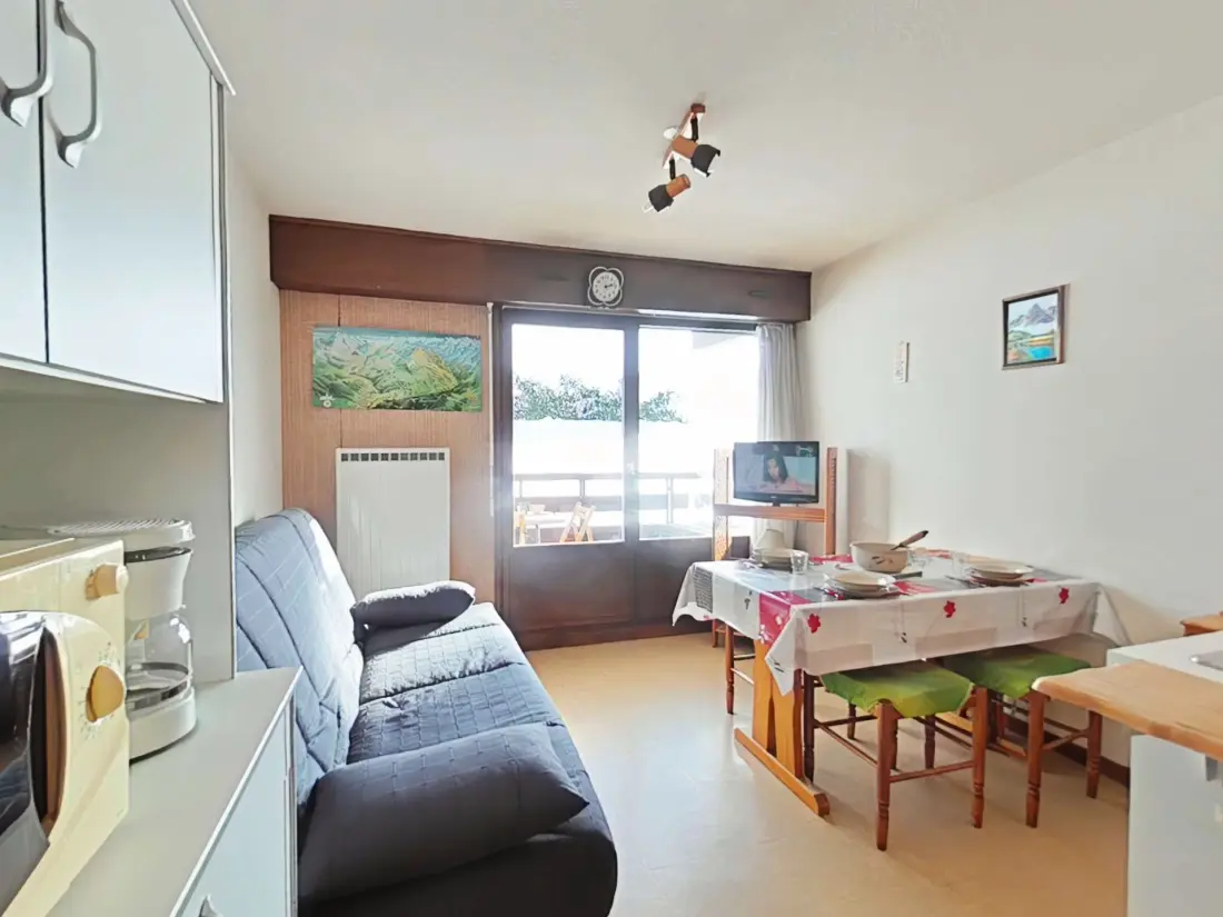 Cascades Residence