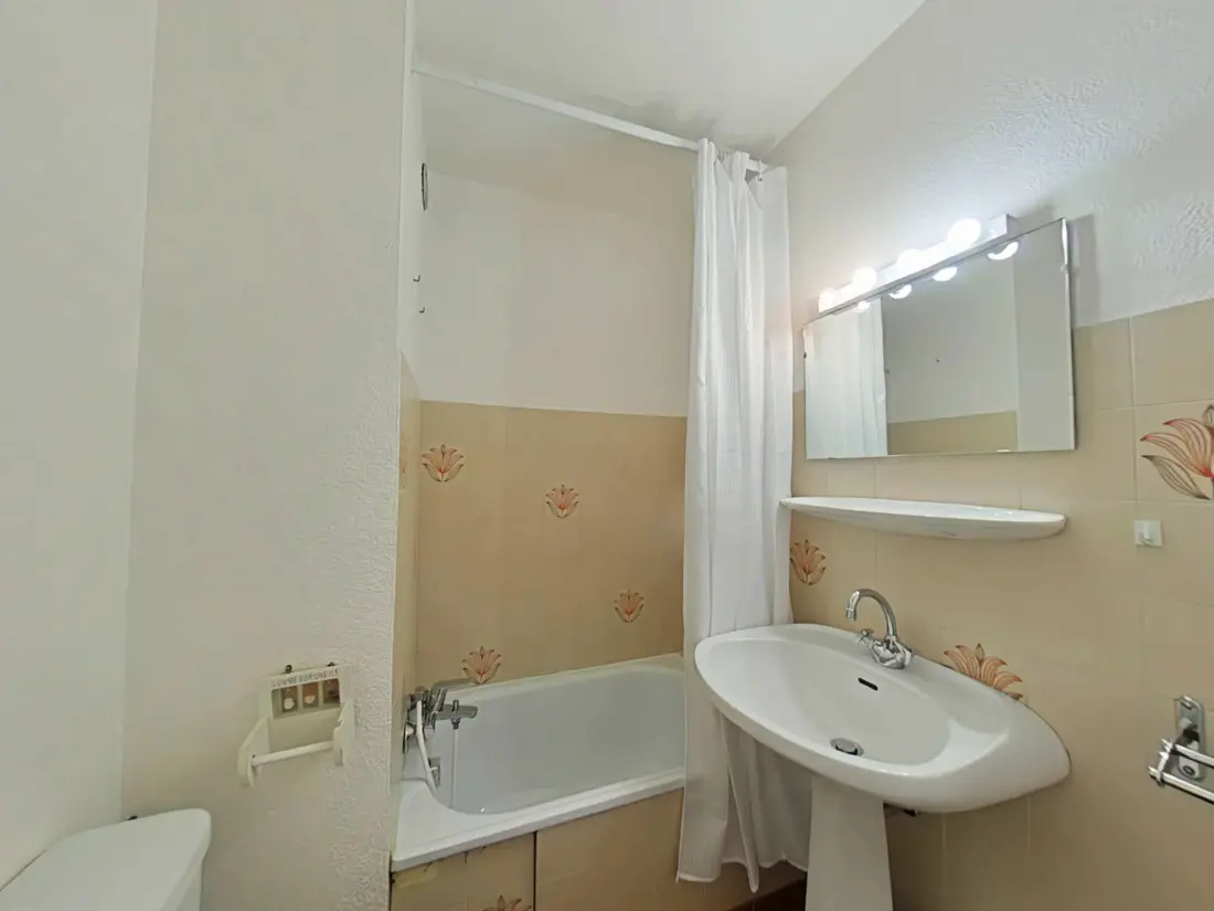 Residence Castel Des Neiges B