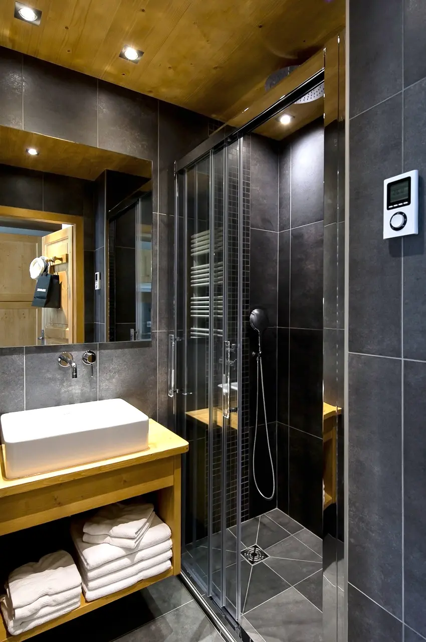 Danay Residence No. 33