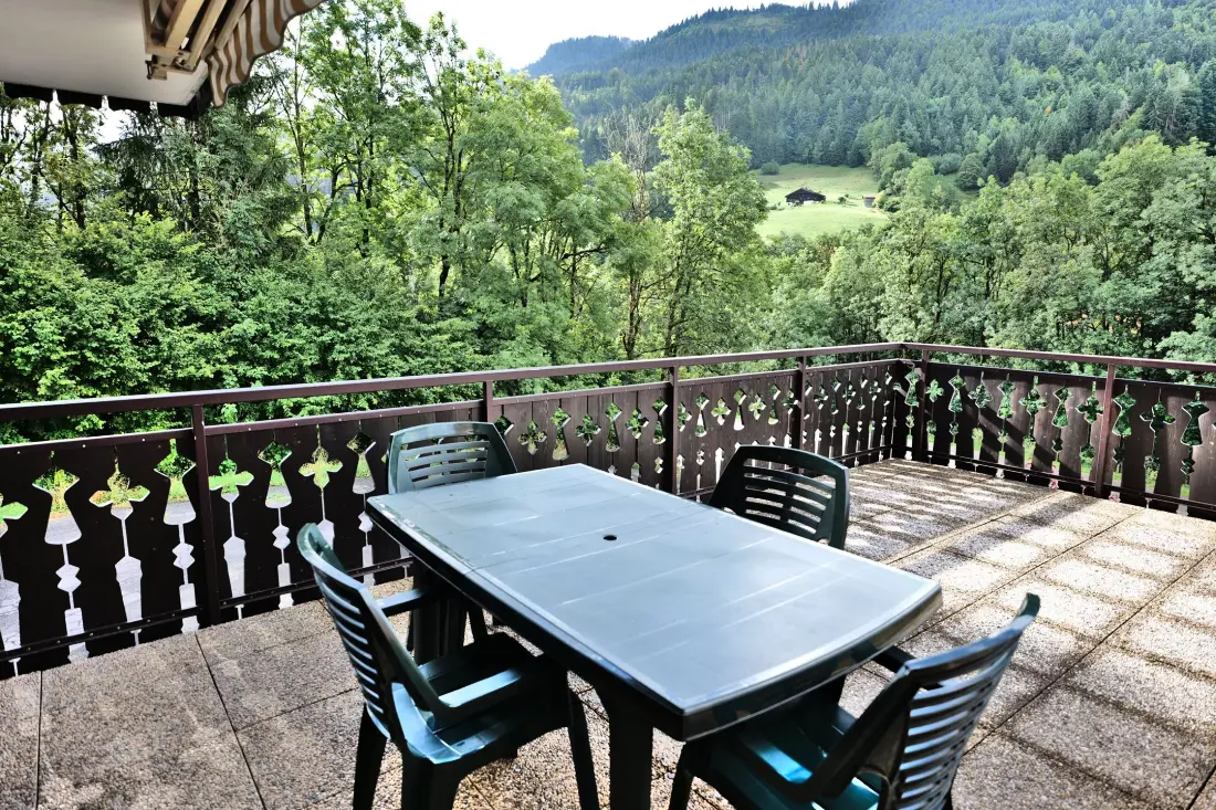 Emerald Residence