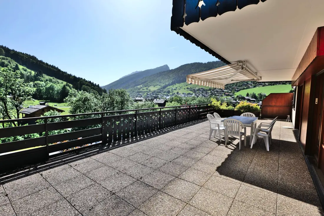 Emerald Residence