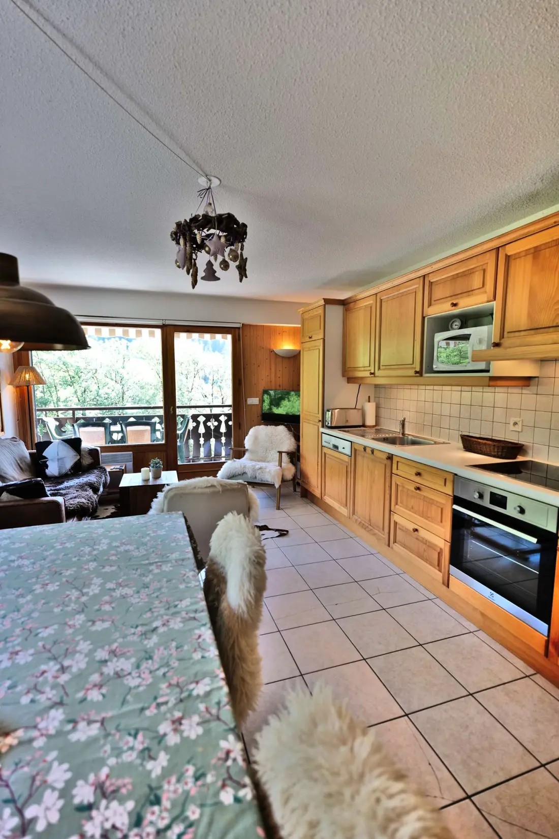 Emerald Residence