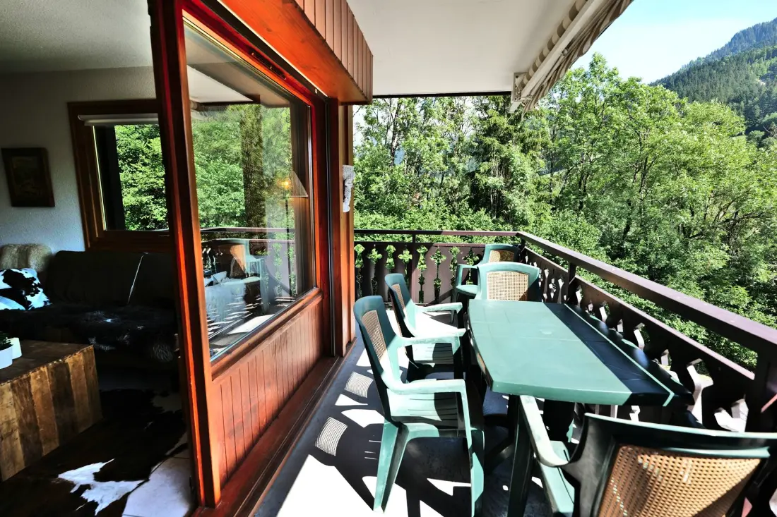 Emerald Residence