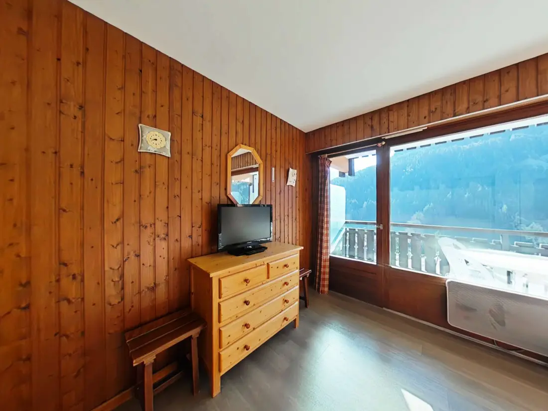 Maple Residence