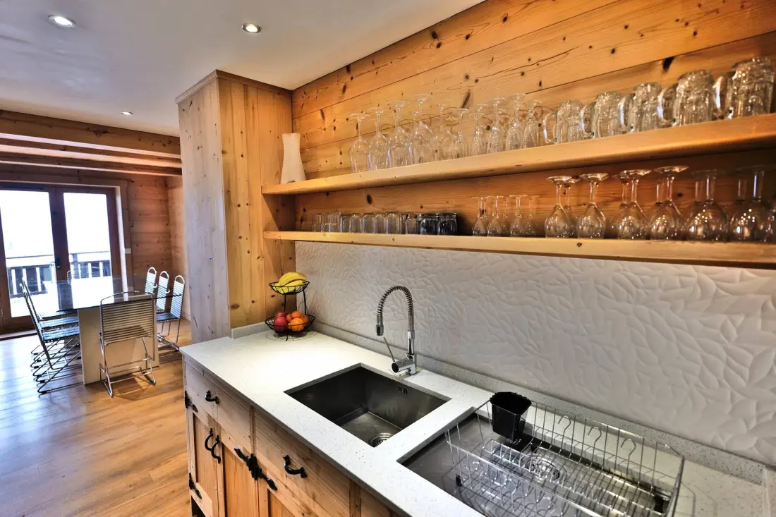 Le Paret Residence