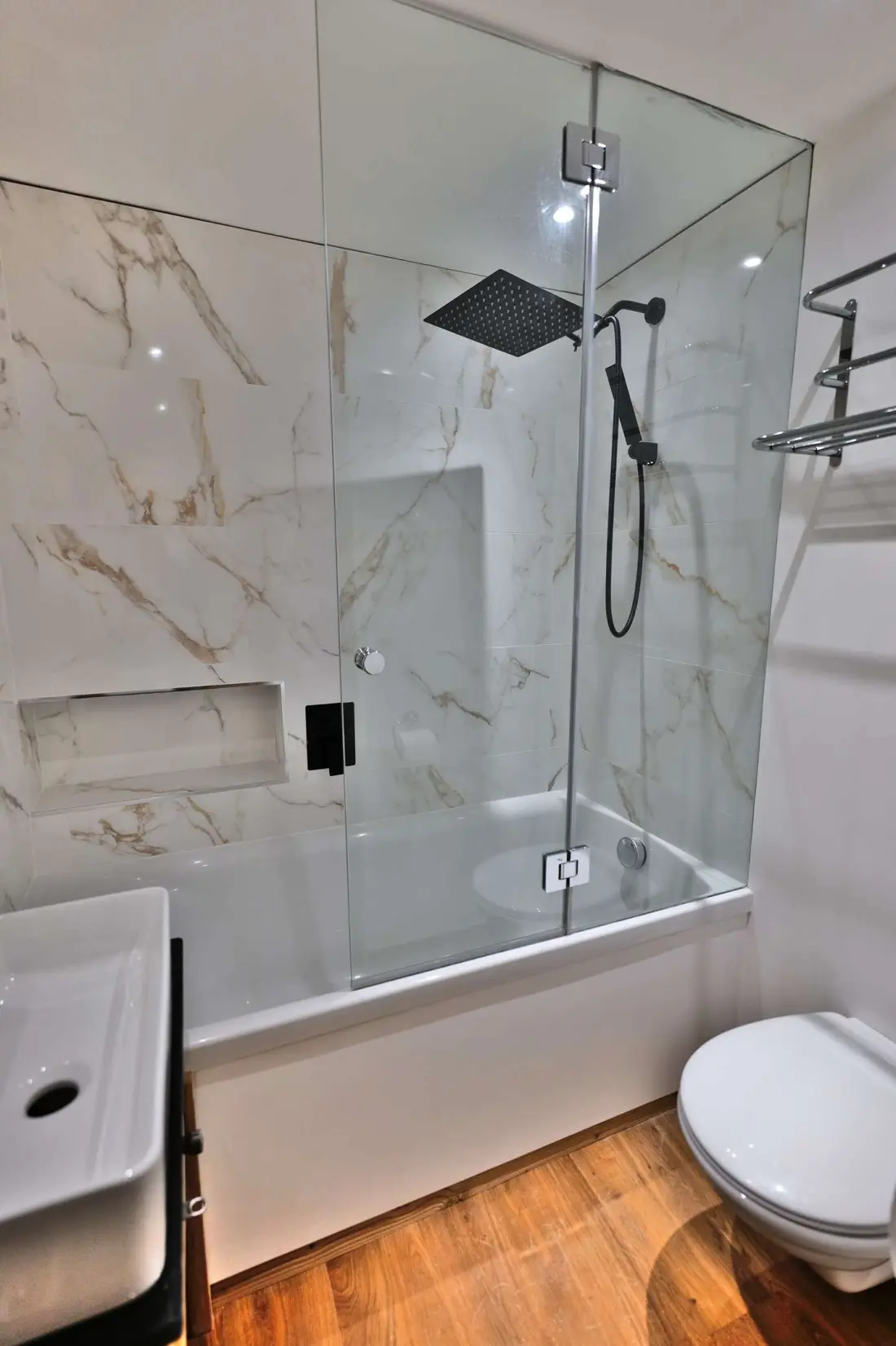 Le Paret Residence