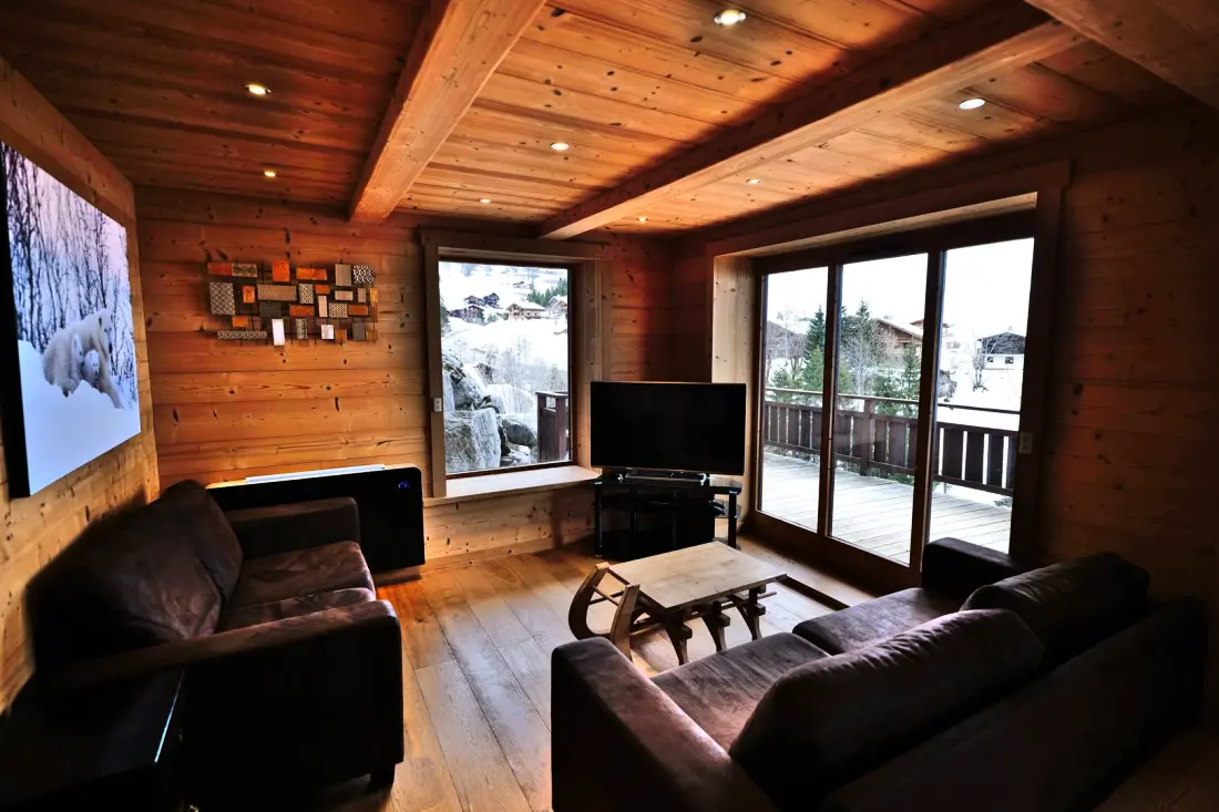 Le Paret Residence