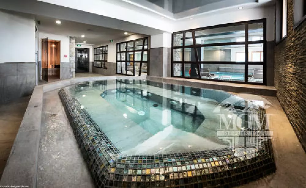 MGM Hotels & Residences - Residence Le Roc des Tours 4 Stars★★★★