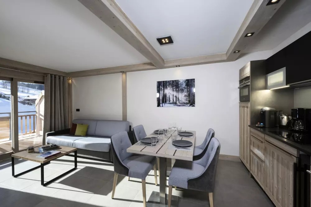 MGM Hotels & Residences - Residence Le Roc des Tours 4 Stars★★★★