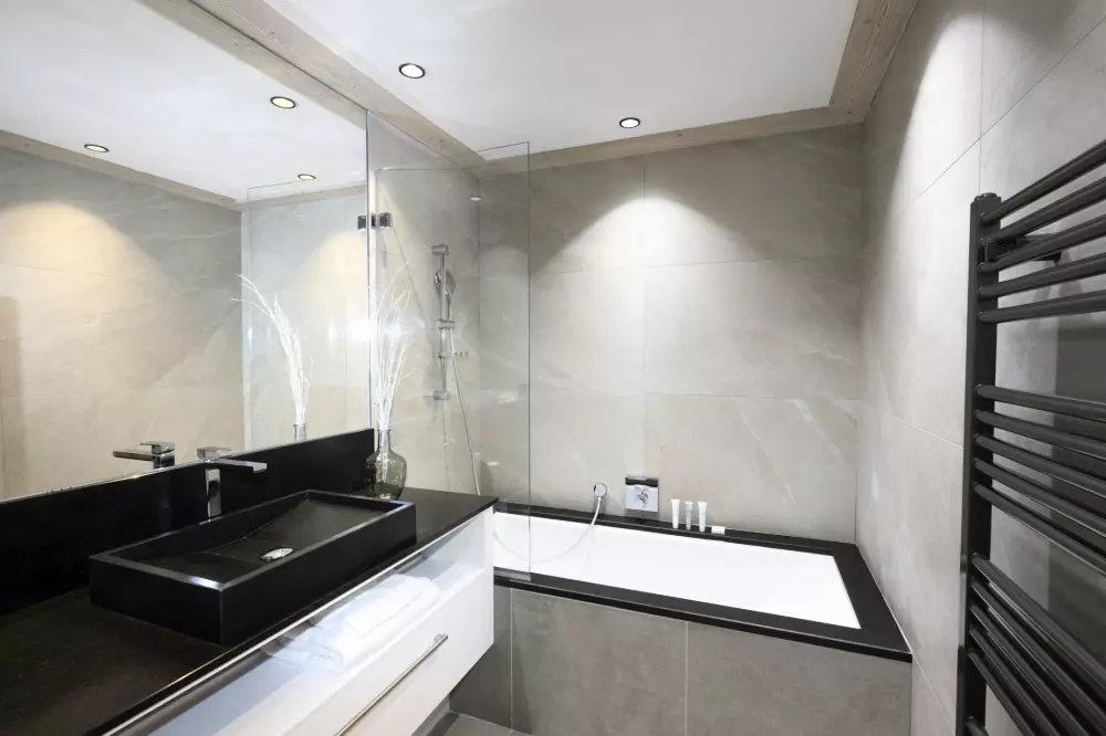 MGM Hotels & Residences - Residence Le Roc des Tours 4 Stars★★★★