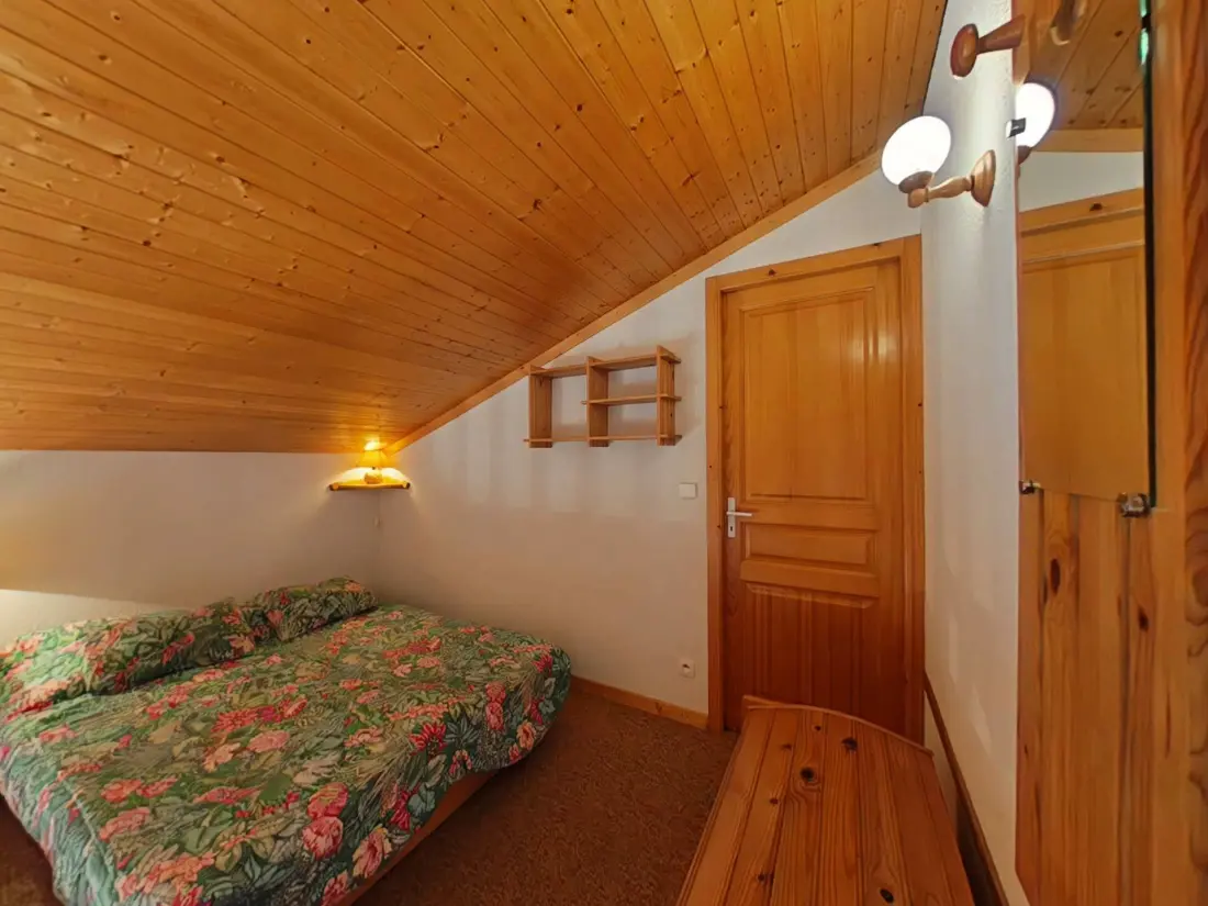 Lakóhely Loges B