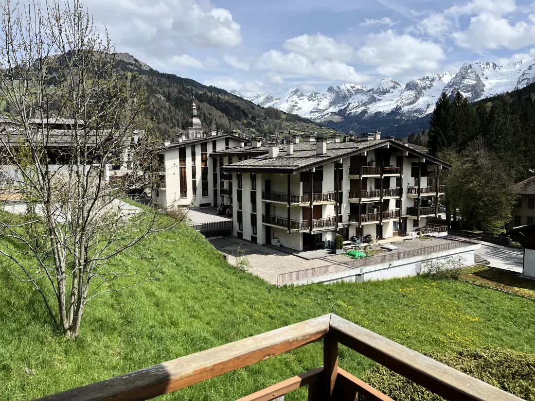 Paccally Residence