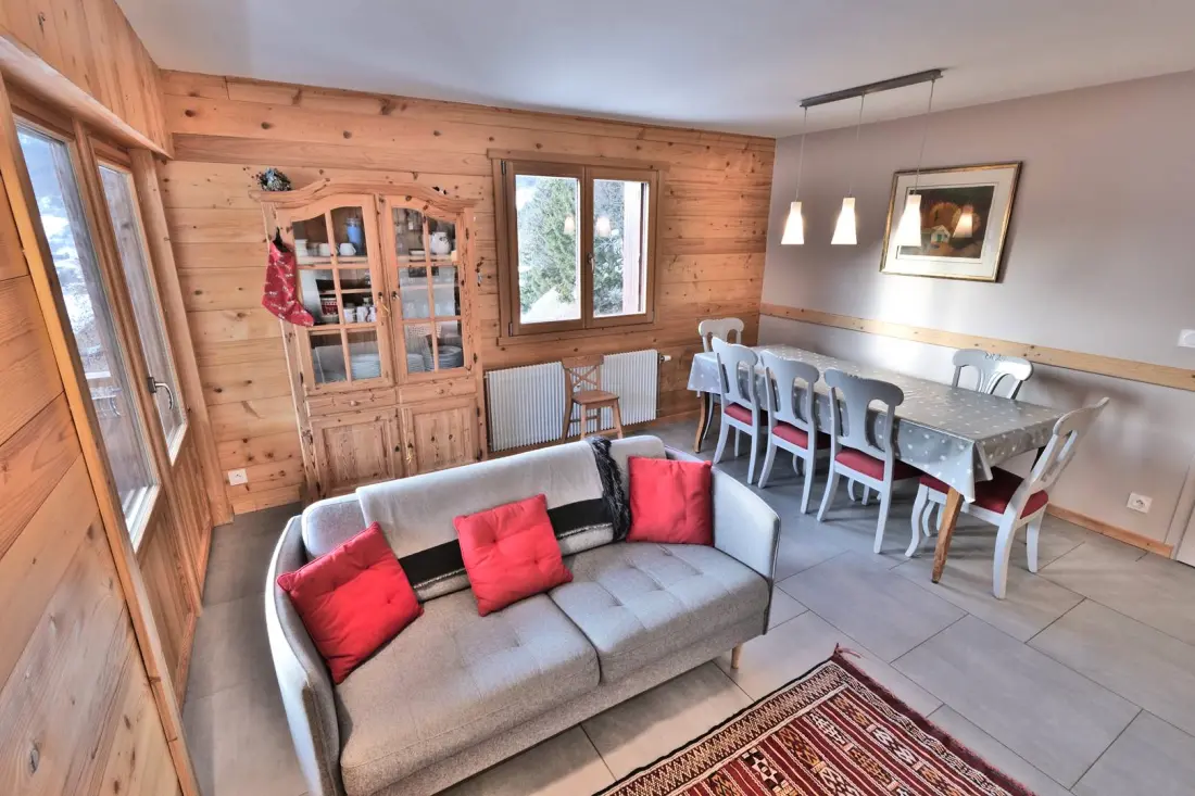Perce Snow Residence